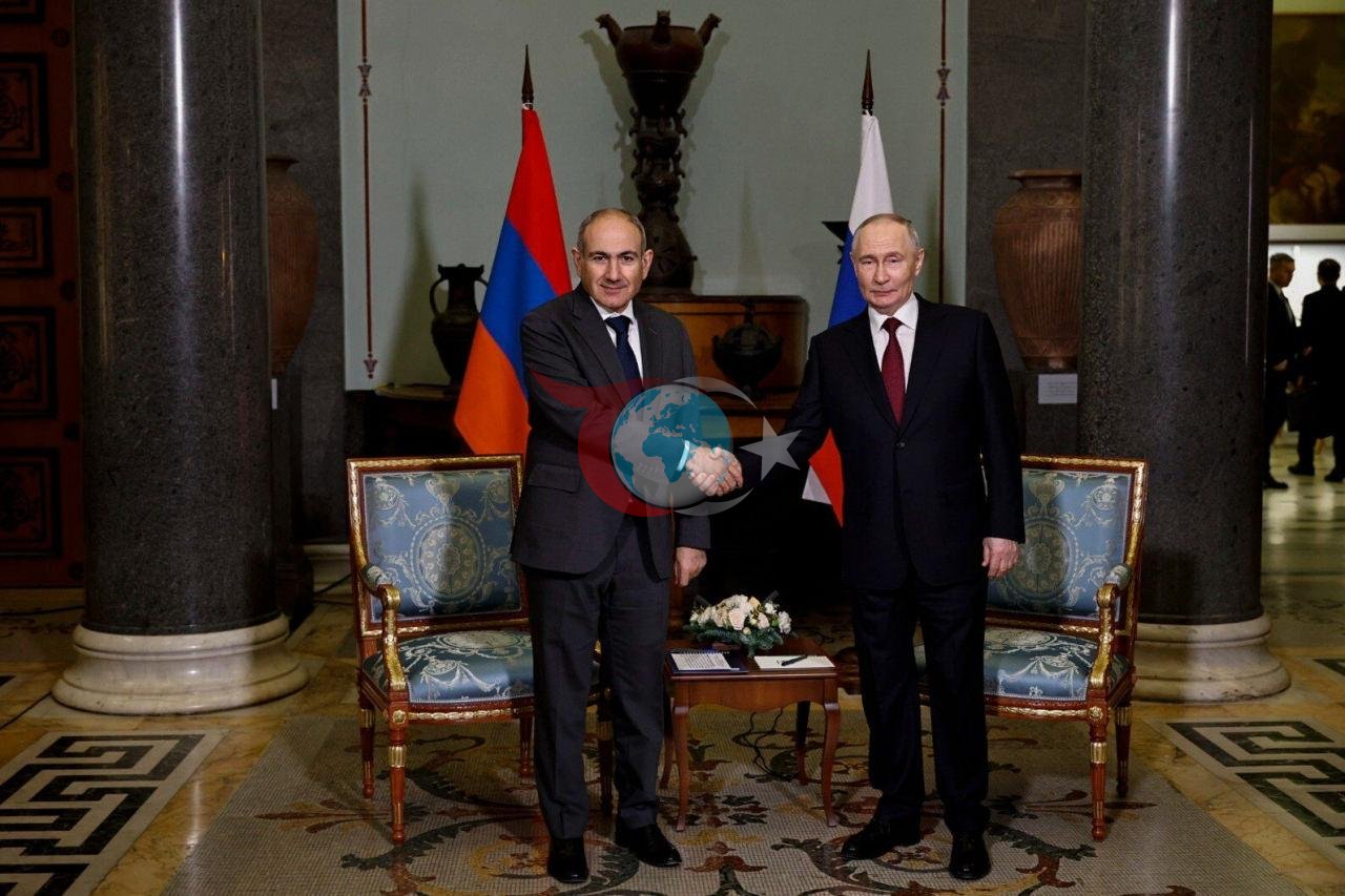 Ermenistan Başbakanı Nikol Paşinyan ve Rusya Devlet Başkanı Vladimir Putin
