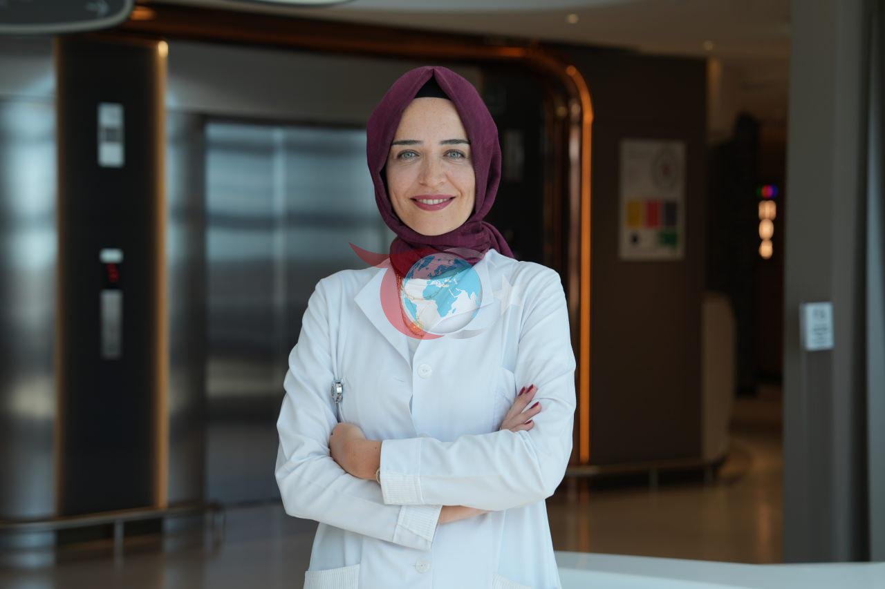 Medipol Sağlık Grubu’ndan İç Hastalıkları Uzmanı Doç. Dr. Esra Çokiçli,
