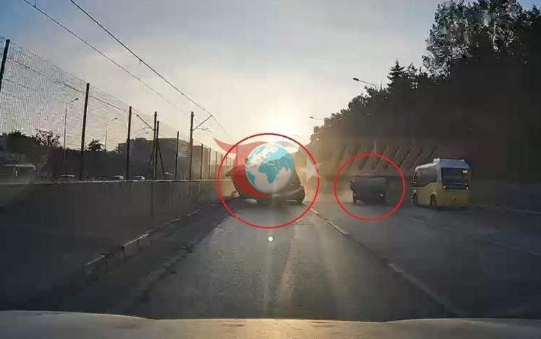 Bursa’da korkutan kaza kamerada Kamyonet çarptı, hafif ticari araç otomobilin üzerine devrildi