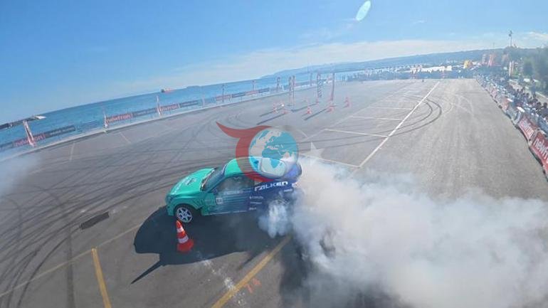 Tekirdağda Drift festivalı nəfəs kəsdi. 120 xüsusi vasitə parketə çıxdı, yeri tüstü basdı.