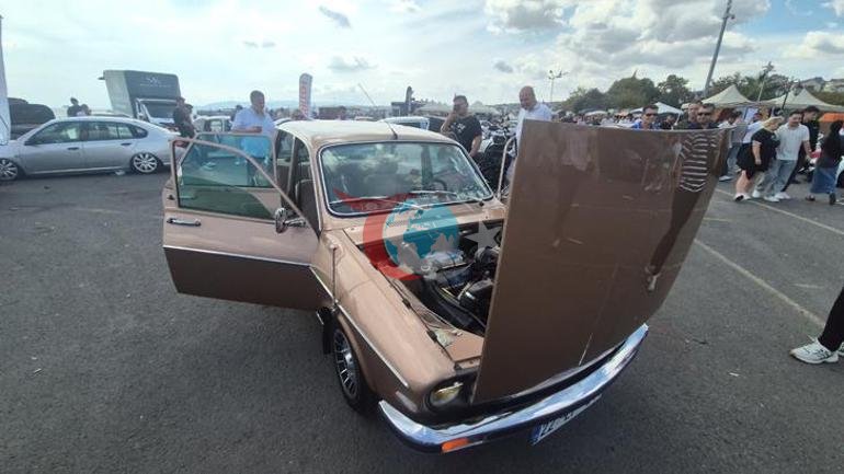 Tekirdağda Drift festivalı nəfəs kəsdi. 120 xüsusi vasitə parketə çıxdı, yeri tüstü basdı.