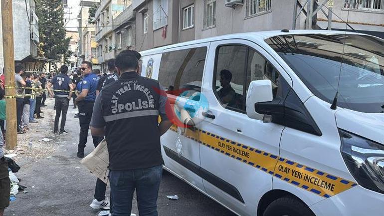Qaziantepdə arvadını öldürdü, küçəyə çıxdı və təsadüfi atəş etdi: 4 yaralı, aralarında 3 uşaq da var. width=