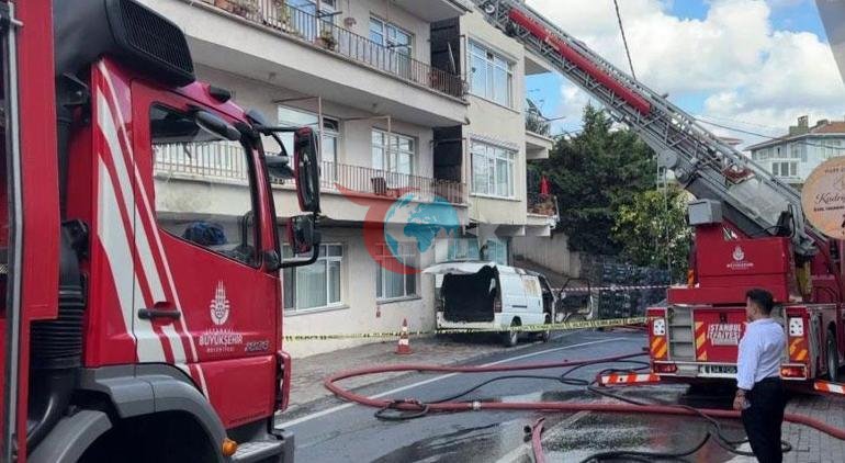 Sarıyerde korkutan yangın İki binanın çatısı ve bir araç küle döndü