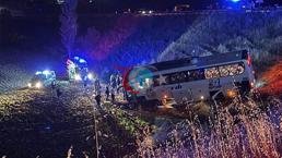 İstanbul'dan Ağrı'ya gidiyordu! Amasya'da yolcu otobüsü şarampole uçtu: 24 yaralı