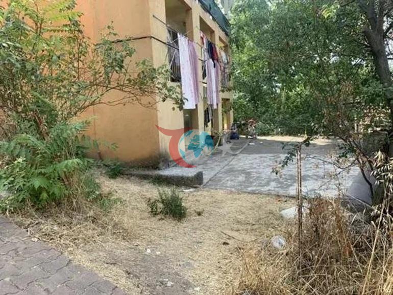 4 yaşındaki Nisa, babasını öldüren annesinin gözyaşlarını mahkeme salonunda sildi