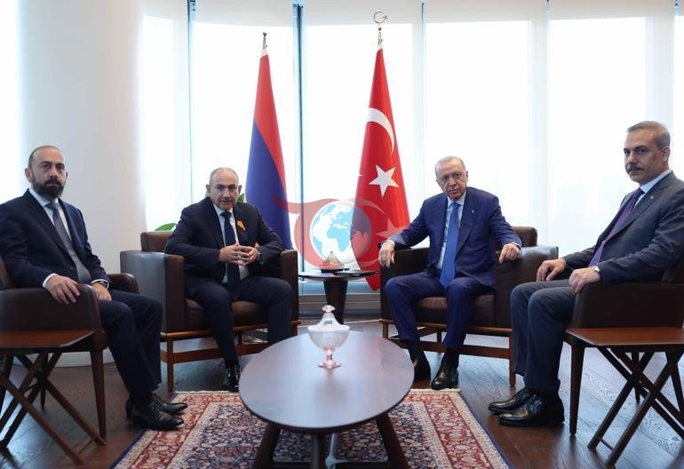 Prezident Ərdoğan Ermənistanın baş naziri Paşinyanı qəbul etdi