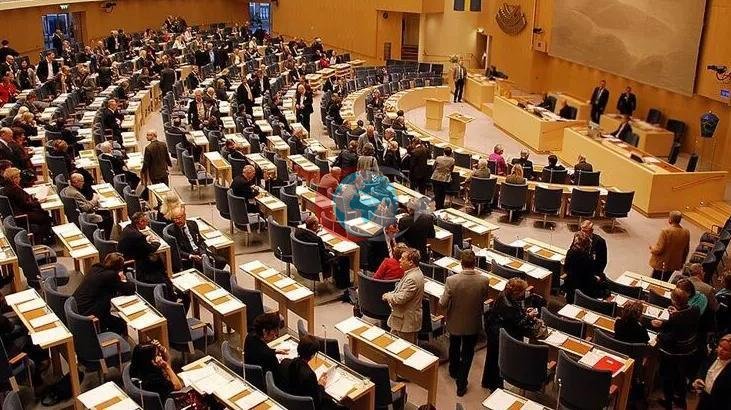İsveç Seçimlerinde Nefes Kesen Yarış: Sol Blok Sadece 3 Sandalyeyle Önde