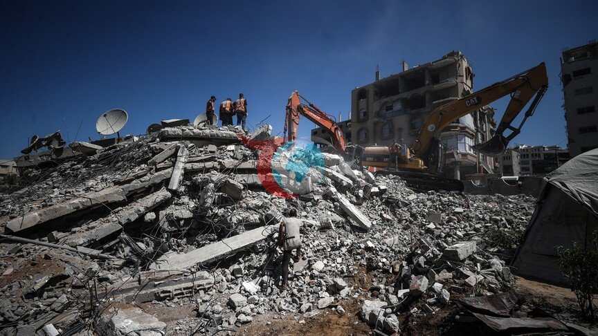 Gazze'de Hasarlı Binalar Ölüm Saçıyor: Saadet Apartmanı Faciasında Can Pazarı