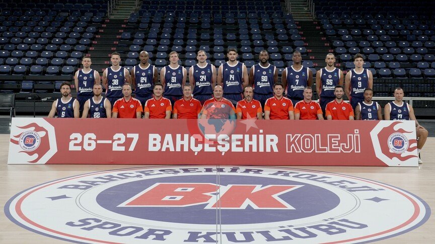 Bahçeşehir Koleji'nin Yıldızları Malachi Flynn ve İsmet Akpınar'dan Şampiyonluk Mesajı: "EuroLeague Seviyesinde Bir Kadromuz Var"