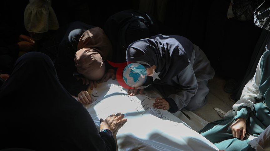 İsrail'in Gazze'deki Çadır Kent Yakınına SİHA Saldırısı: 9 Filistinli Yaralandı