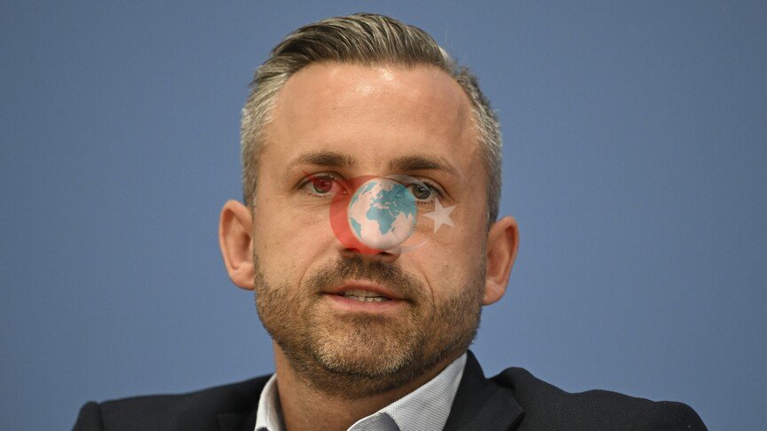 AfD'li Ullrich Siegmund'un "Sınır Dışı İçin Silah" Açıklaması Almanya'yı Ayağa Kaldırdı