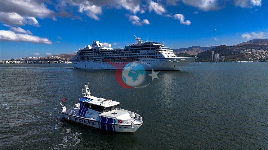 İzmir'de Kruvaziyer Turizmine Deniz Polisi Kalkanı: Mavi Vatanda 7/24 Güvenlik Mesaisi