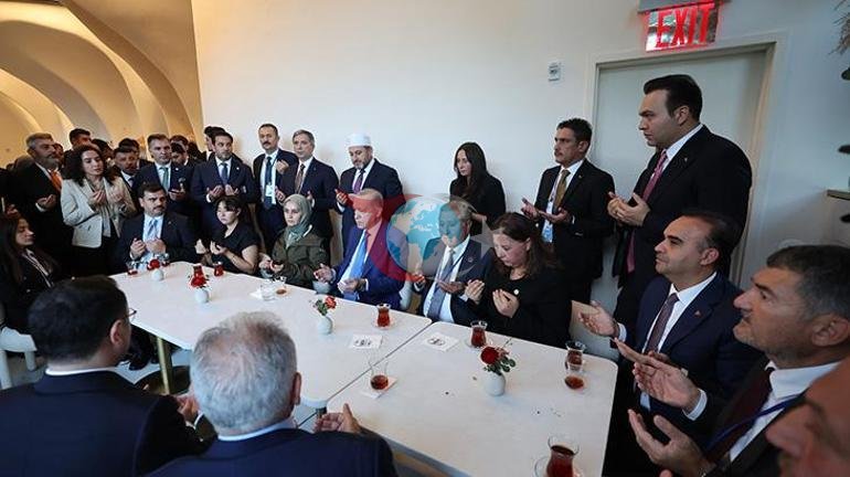 Prezident Ərdoğan Nyu Yorkda ziyarət etdiyi kafedə vətəndaşlarla söhbət etdi