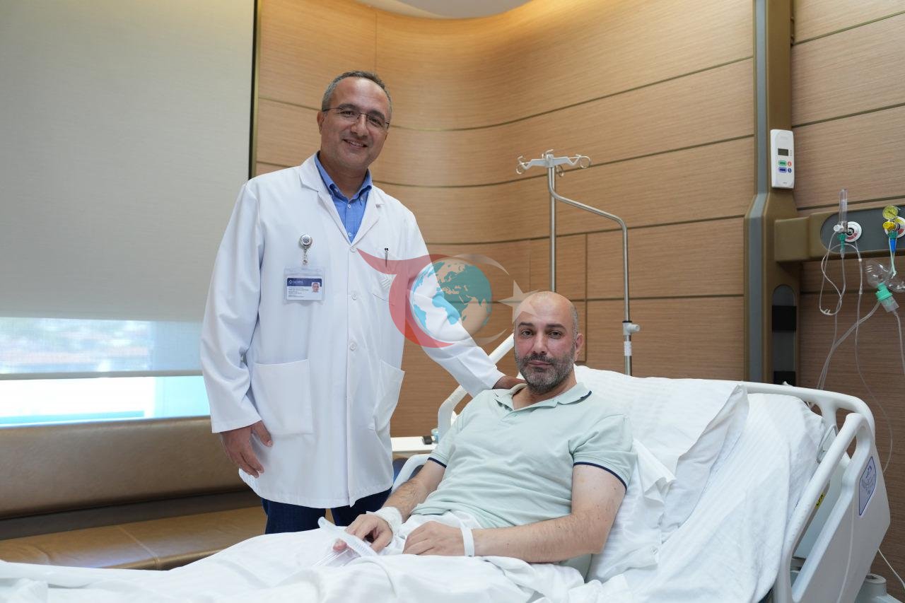  Medipol Acıbadem Bölge Hastanesi Göğüs Cerrahisi Uzmanı Prof. Dr. Kemal Karapınar veSerkan Yalçın