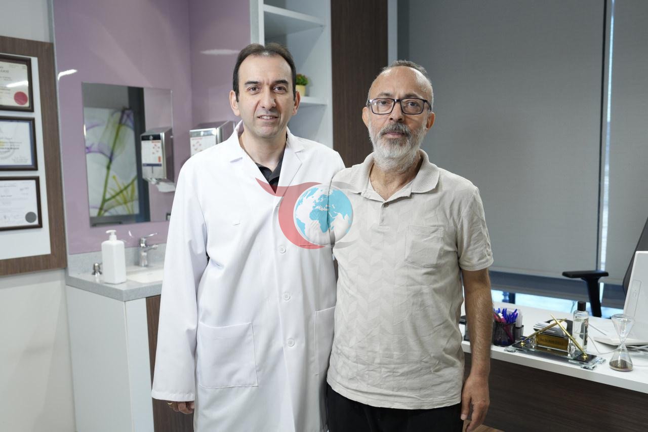 Tıbbi Onkoloji Uzmanı Doç. Dr. Melih Şimşek ve Erdem Tanrısevergil