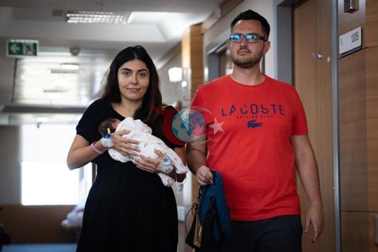 25 santimetrelik kitleyle zorlu annelik mücadelesi Yürüyen bombasın dediler