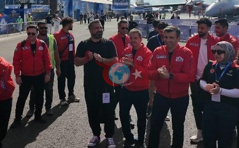 Selçuk Bayraktar, Şanlıurfa’da türküyle karşılandı