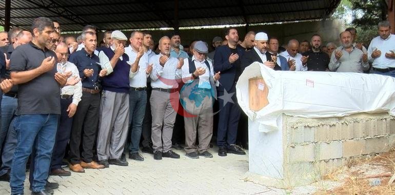 KKTC-də gəminin batması nəticəsində həyatını itirən 2 nəfərin cənazəsi Hatay'da torpağa tapşırılıb