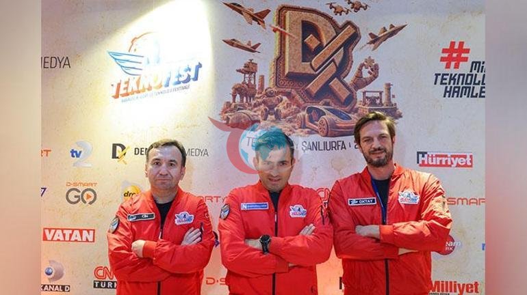 Şanlıurfada TEKNOFEST coşkusu Selçuk Bayraktar Demirören Medya standını ziyaret etti
