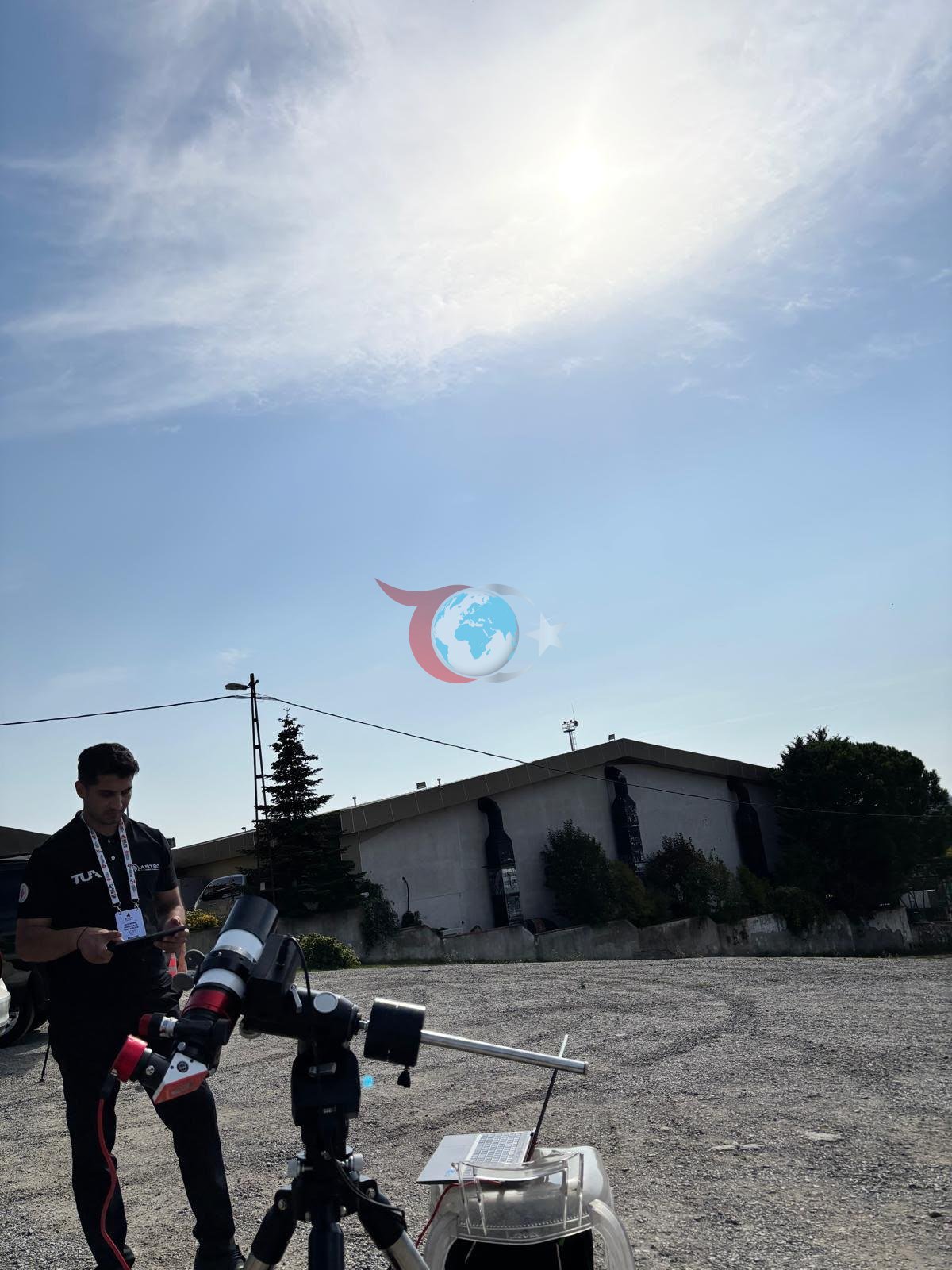 Bilim Ümraniye'den tarihi gözlem: ISS'nin Güneş önünden geçişi görüntülendi