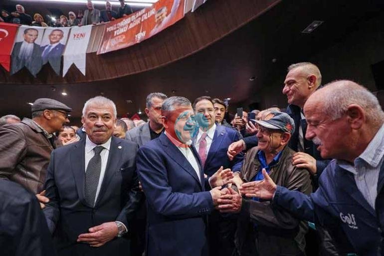 Özgür Özel: Ortak geleceğin yolunu açmaya geliyoruz