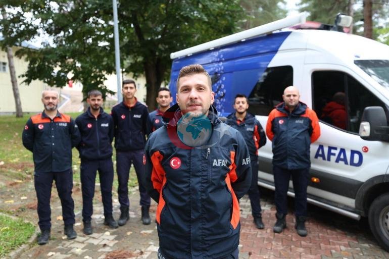 Selde mahsur kalan 8 aylık Zeynep bebeği kurtardı AFAD personeli, o anları anlattı