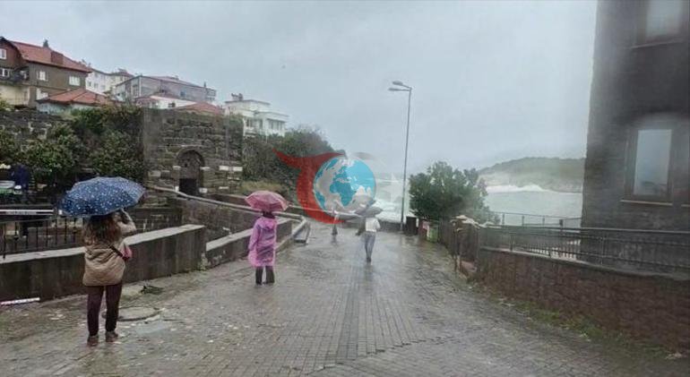 Bartın’da fırtına ve sağanak alarmı Dalgalar 14 metreye ulaştı, 15 saatte 27 ihbar geldi
