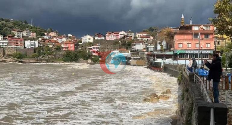 Bartın’da fırtına ve sağanak alarmı Dalgalar 14 metreye ulaştı, 15 saatte 27 ihbar geldi