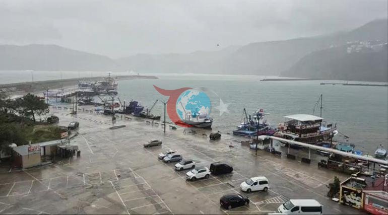 Bartın’da fırtına ve sağanak alarmı Dalgalar 14 metreye ulaştı, 15 saatte 27 ihbar geldi