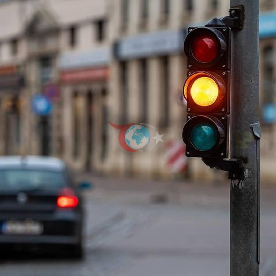 İspanya'da Trafik Işıklarında Yeni Dönem: Sarı Işık Kuralı Değişti - görsel 2