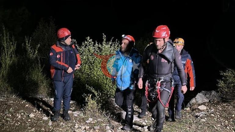 Ispartada Yazılı Kanyonda mahsur kalmışlardı 3 İHH gönüllüsü kurtarıldı