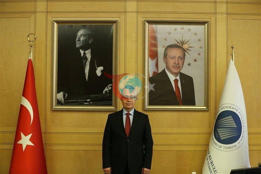 Hazine ve Maliye Bakan Yardımcısı Osman Çelik emekliye ayrılırken SPK Başkanı Mahmut Sütcü görevinden istifa etti
