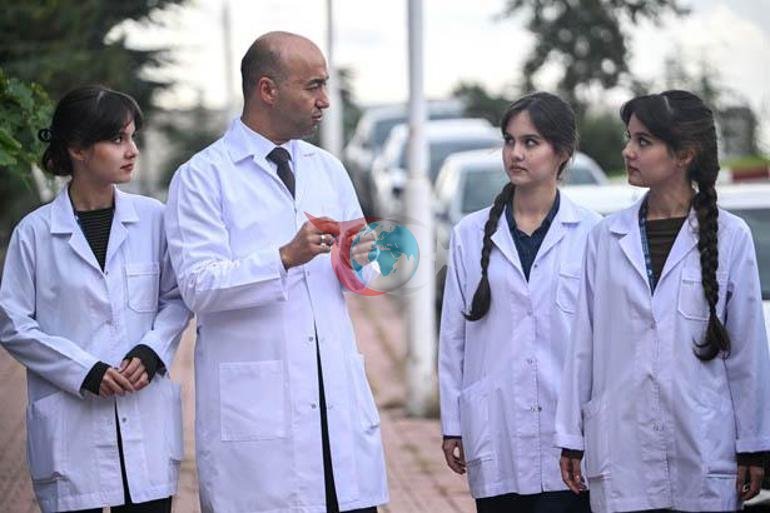 Sabina, Medine, Zarina Biri olmadan diğeri yok... Üçüzlerin şaşırtan hikayesi