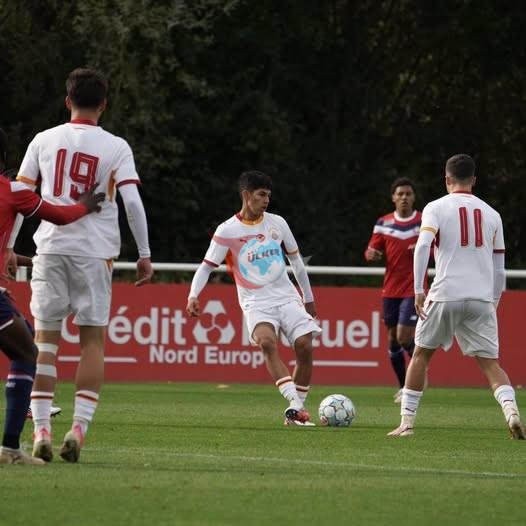 Galatasaray U19 Takımı UEFA Gençlik Ligi'nde Lille'e 3-1 Mağlup Oldu