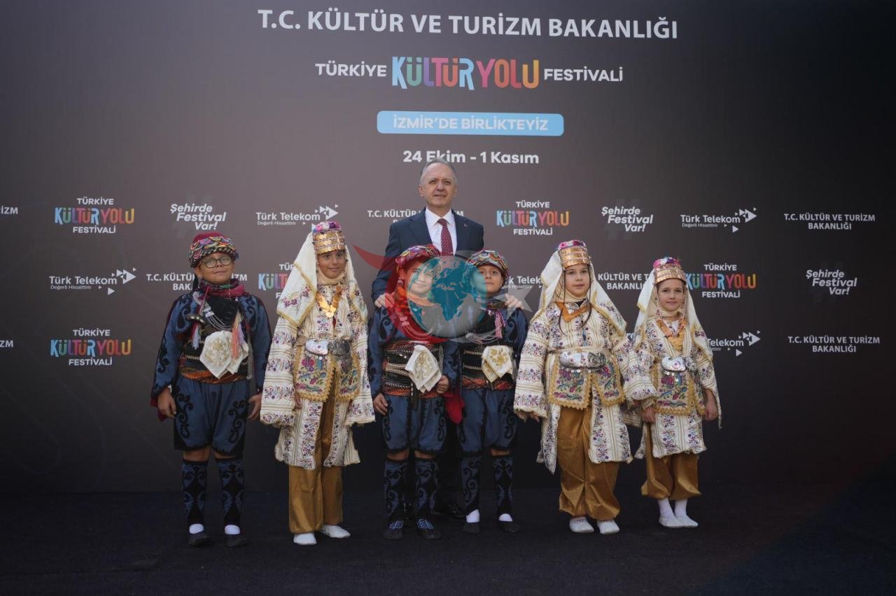 İzmir Kültür Yolu Festivali dördüncü kez kapılarını sanatseverlere açtı