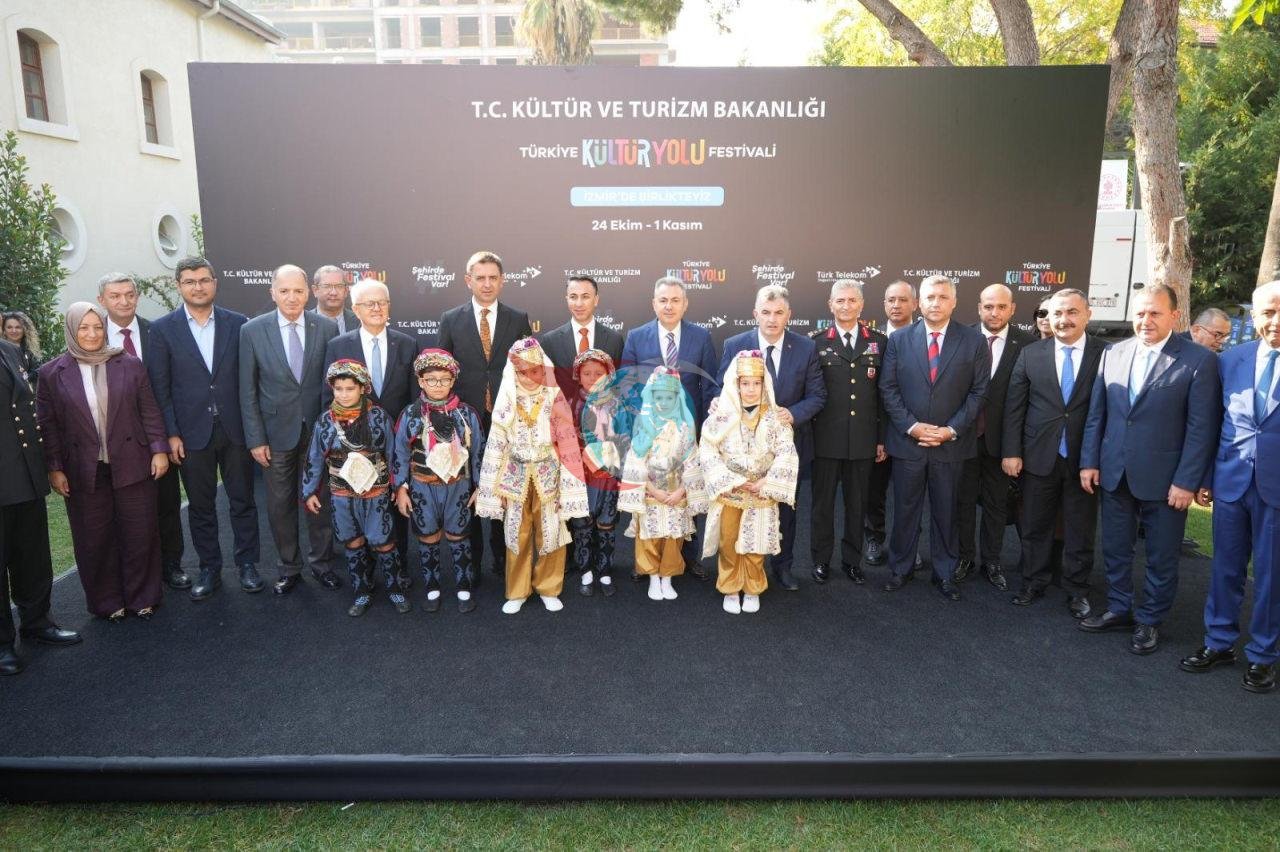 İzmir Kültür Yolu Festivali dördüncü kez kapılarını sanatseverlere açtı - görsel 2