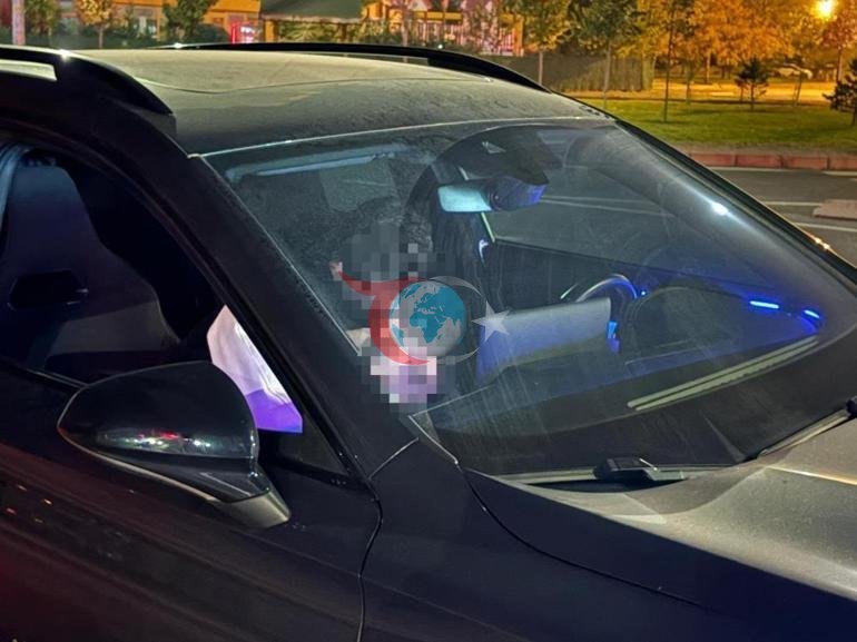 Kırmızı ışıkta uyuyakaldı Mesleğini söyleyip, polisleri tehdit etti