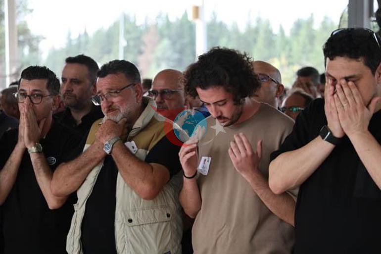 Önce çocuklara can yeleği giydirdi Tekne faciasında can veren doktor memleketinde toprağa verildi