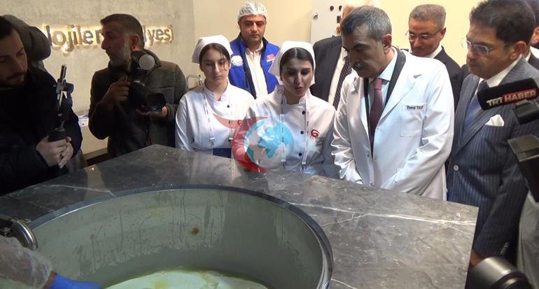 Bakan Tekin, Erzurum’da gastronomi lisesinin açılışına katıldı