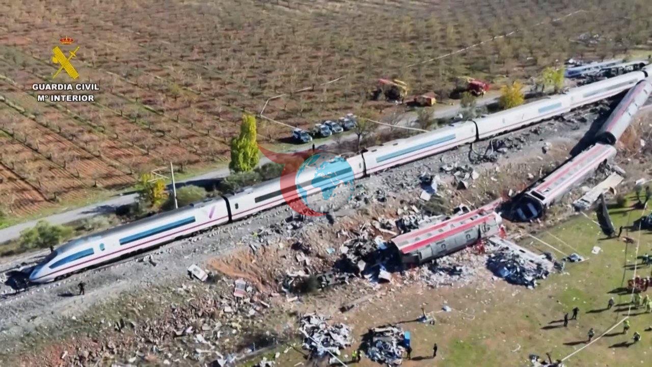 İspanya'da Hızlı Tren Kazasının Nedeni Kontrol Merkezindeki Hatalı Talimat Olarak Belirlendi - görsel 4
