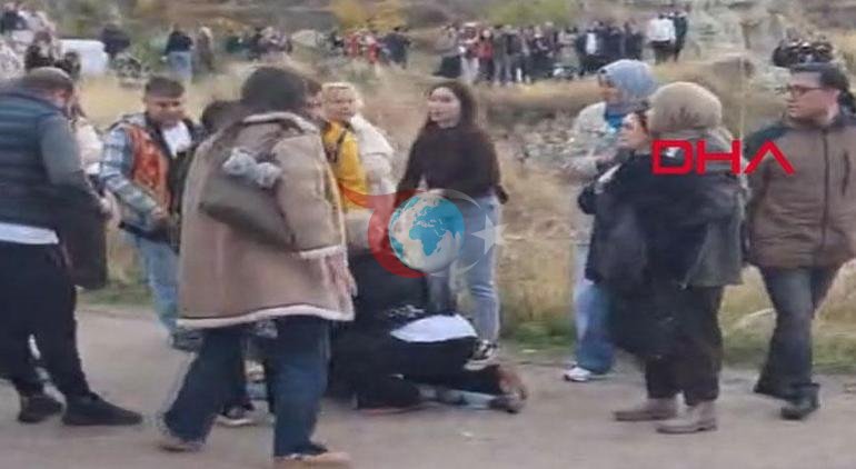 Son dakika... Kapadokyada peribacası çöktü: Ölü ve yaralılar var