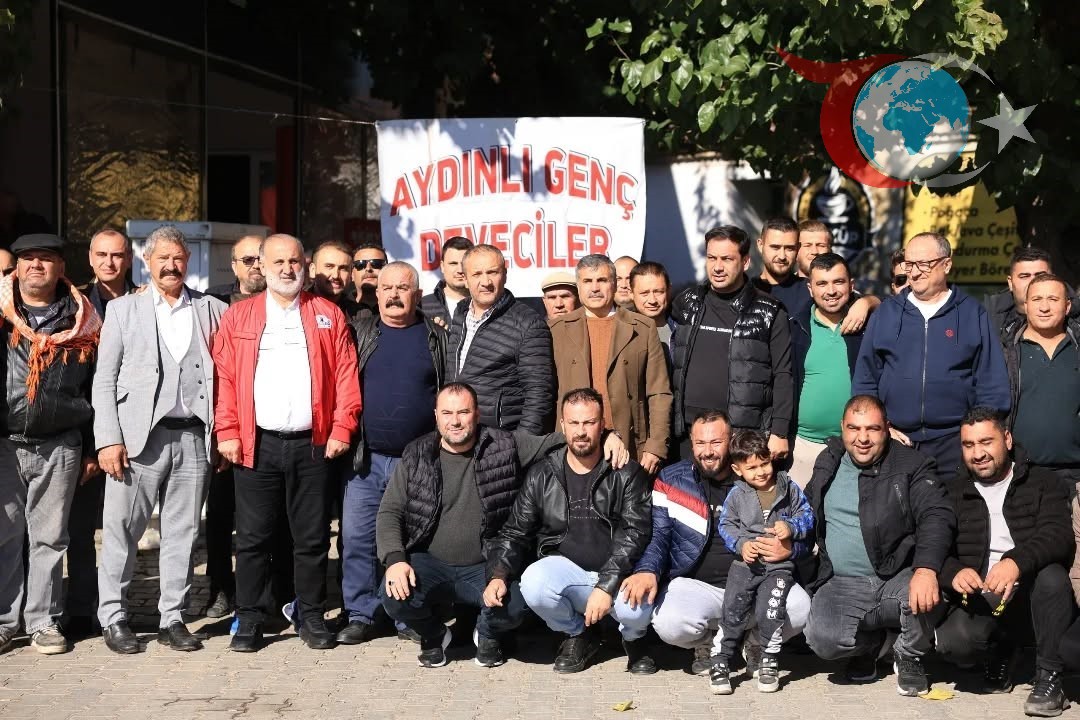 Aydın'da Devecilik Kültürünü Yaşatan Gençlerden Anlamlı Etkinlik