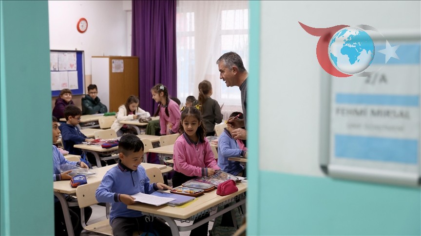 Ankara'da Okulların Ders Zili Yeniden Çaldı