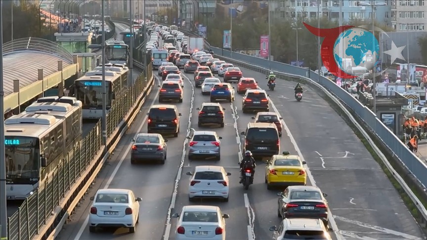 İstanbul'da Ara Tatil Sonrası Trafik Karmaşası