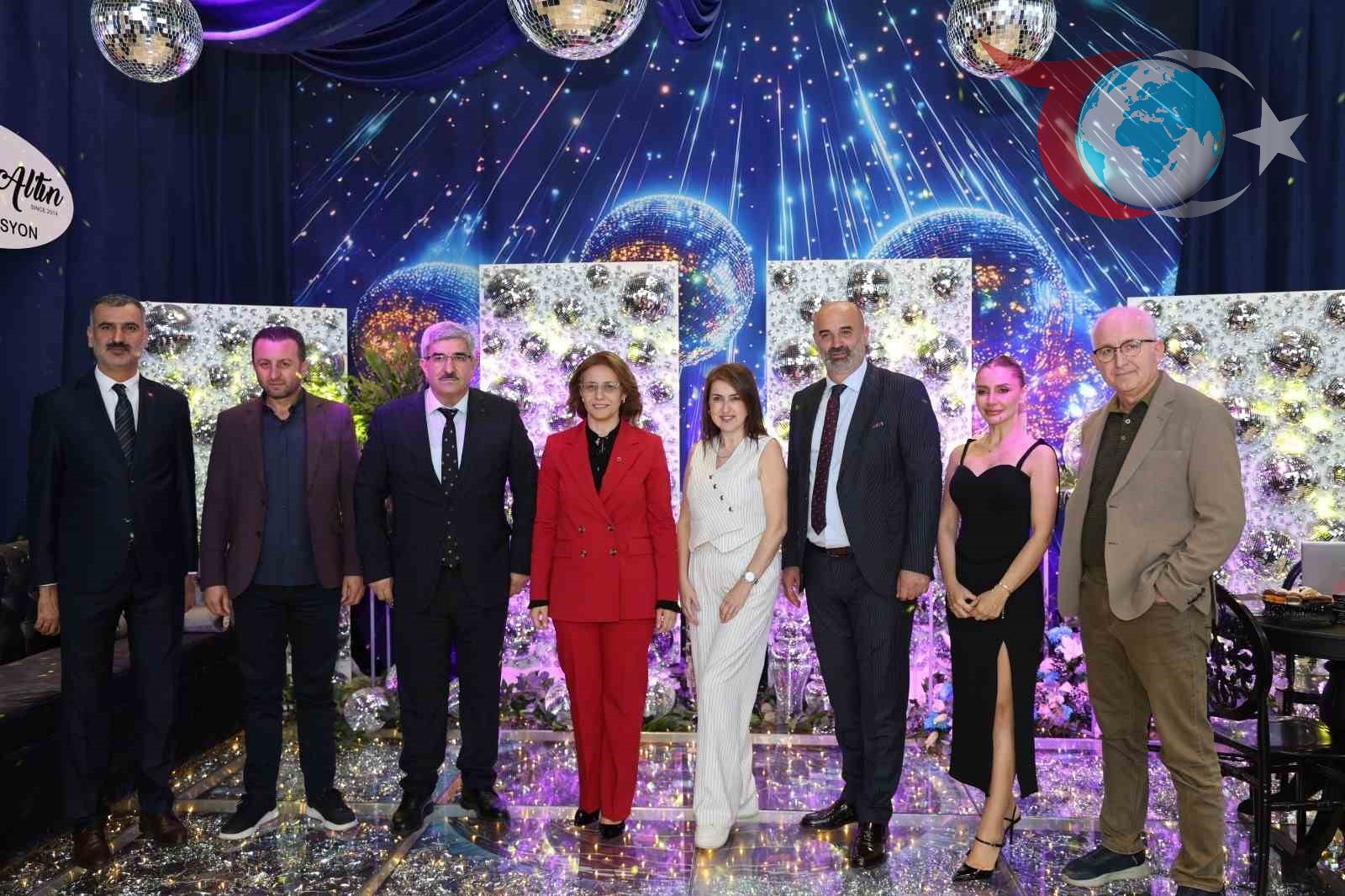 Kocaeli'de Gençlere Evlilik Hazırlığında Yeni Fırsatlar Sunan 3. Evlilik Fuarı Başladı