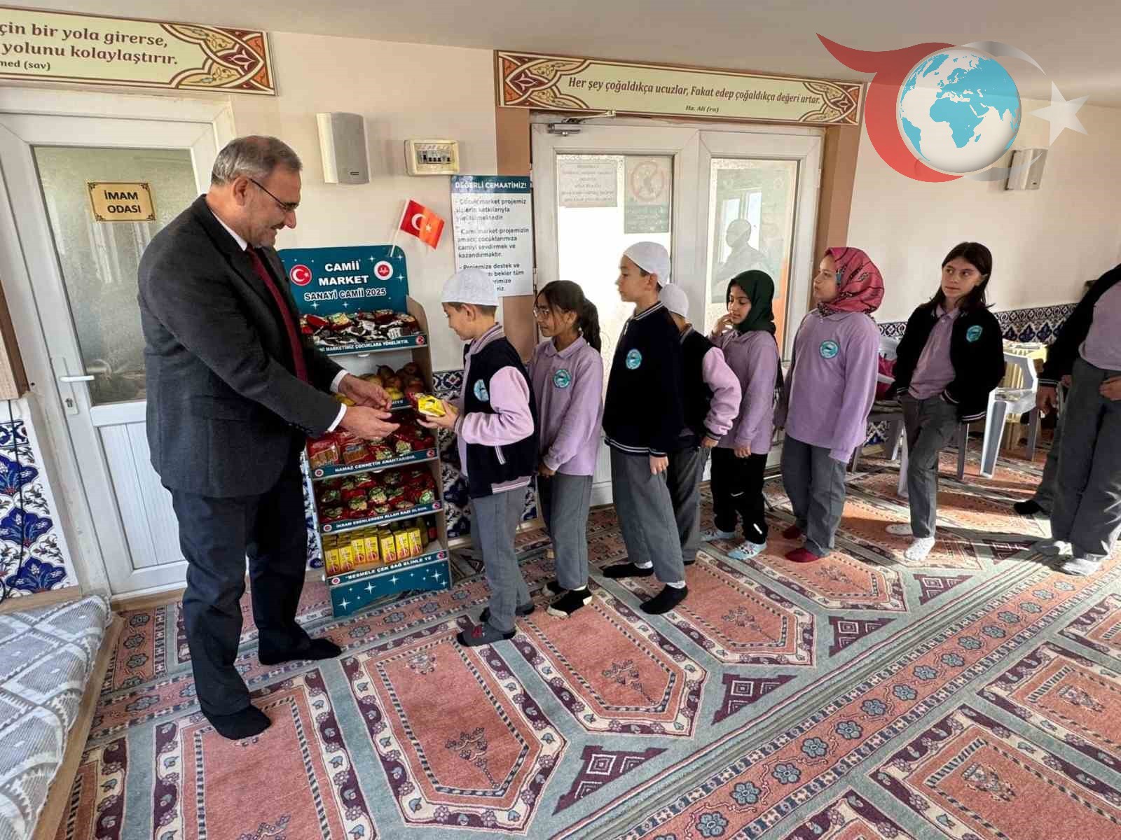Bilecik'te Minik Öğrencilerin Merakını Gidermek İçin Cami Market Ziyareti