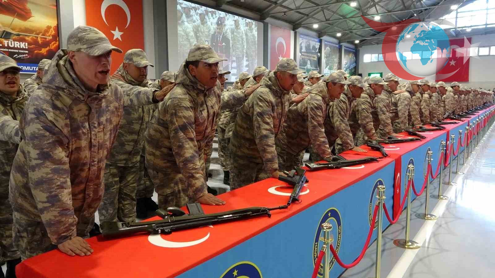 Kütahya'da Askerlerin Gururla Yemin Ettiği Tören