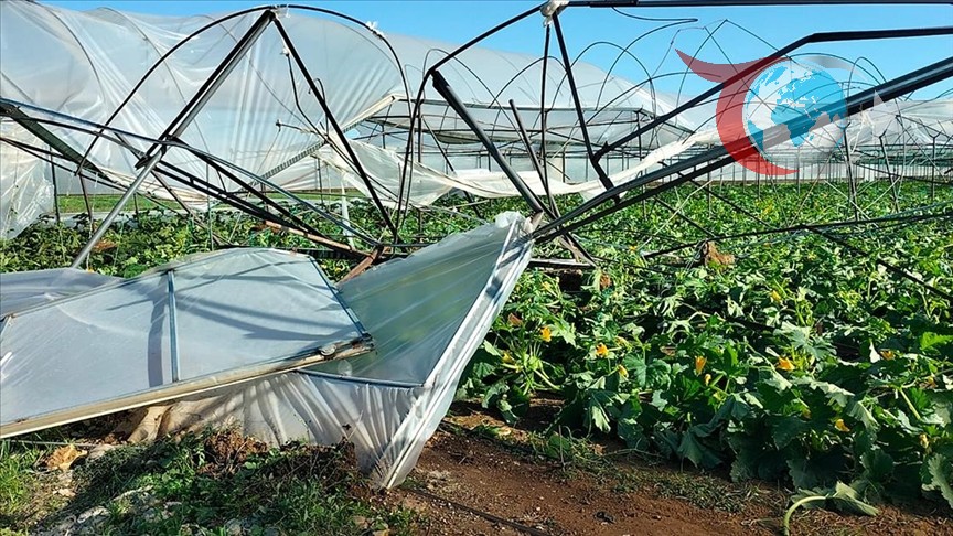 Antalya'da Hortum Felaketi: Seralar Büyük Zarar Gördü