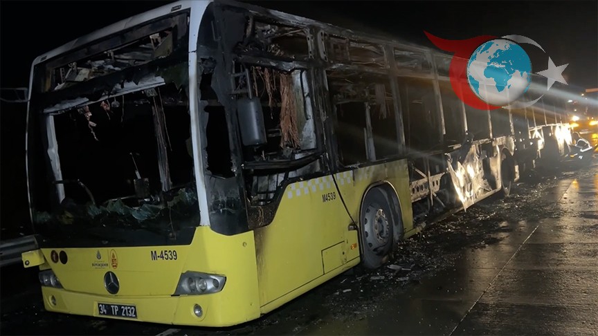İstanbul'da İETT Otobüsünde Korkutan Yangın