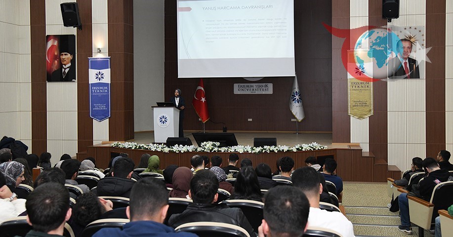 Üniversite Öğrencilerine Hem İş Hem Eğitim Fırsatı